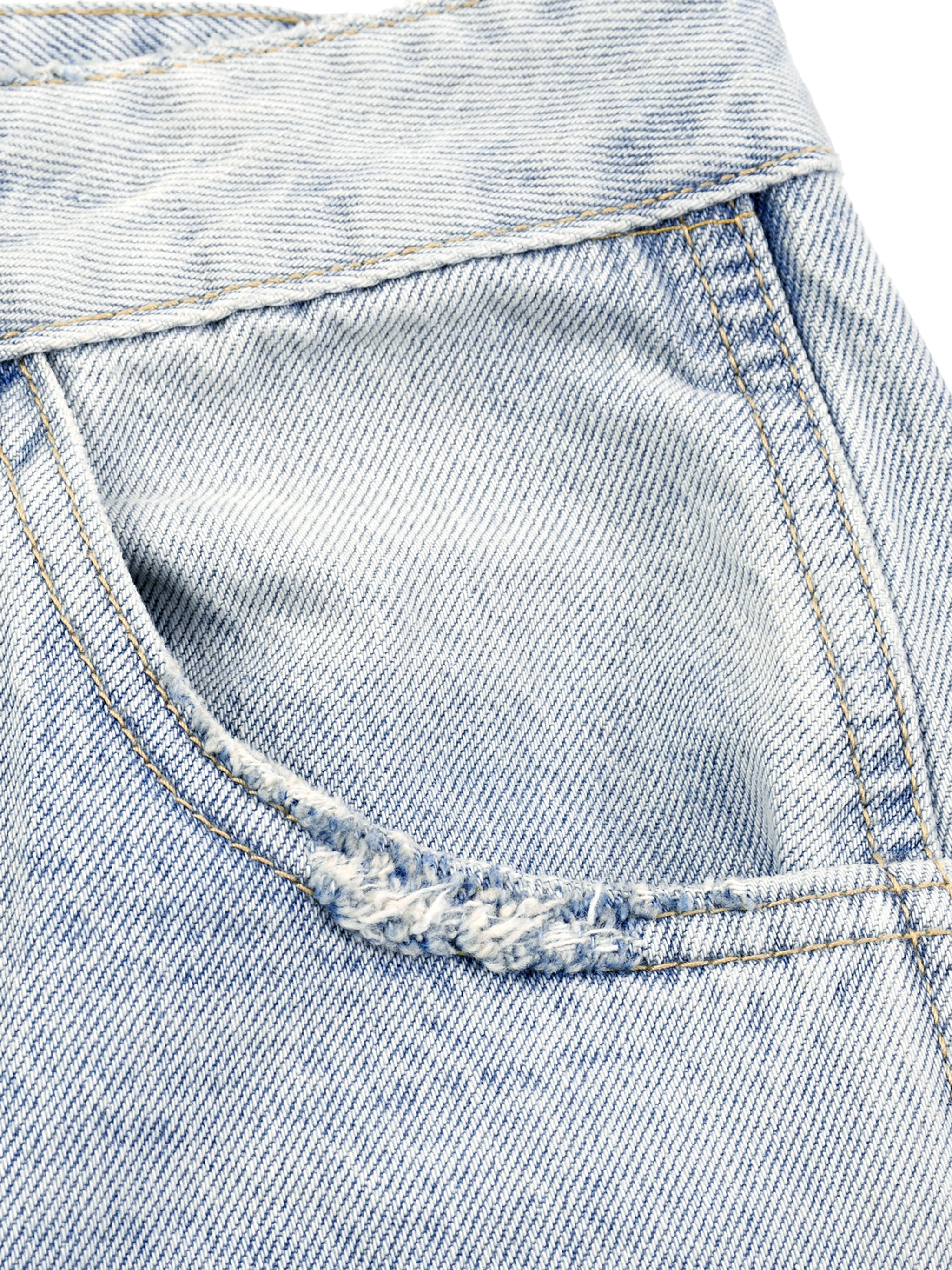 Baggy Bleached Jeans