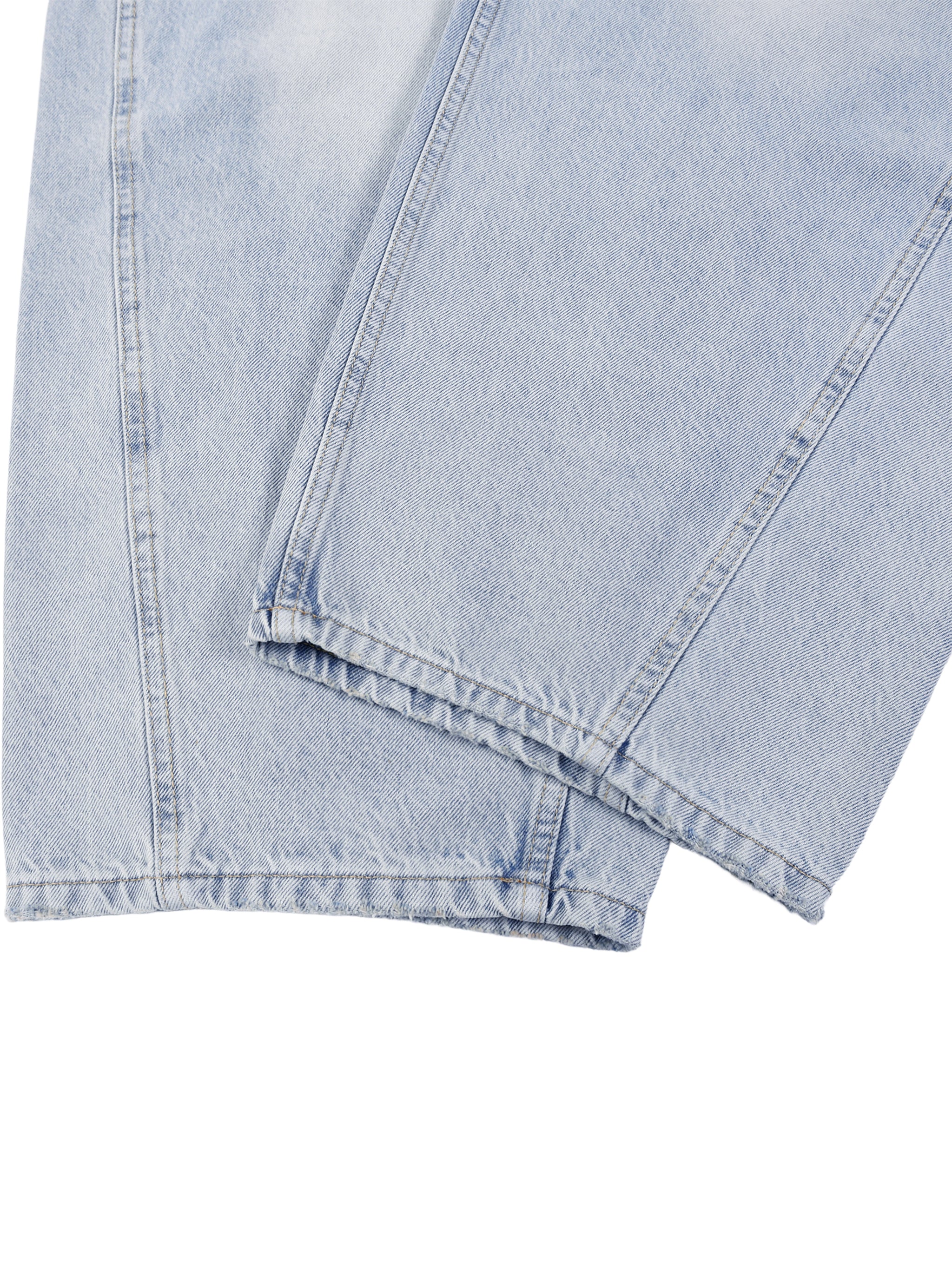 Baggy Bleached Jeans